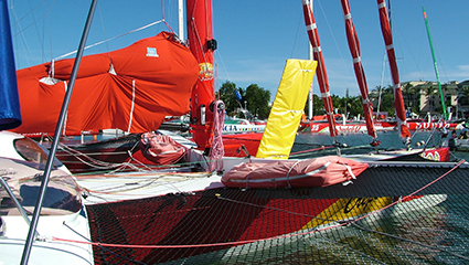 Bateau à quai Route du Rhum Guadeloupe